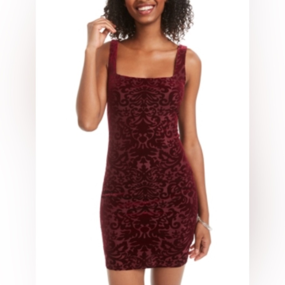 Jump Apparel XS Juniors  Maroon Sleeveless Lined Mini Sheath Cocktail Dress